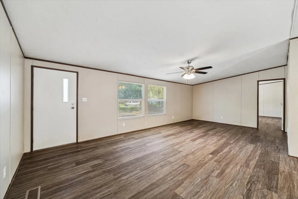 21144 Live Oak New Caney, TX 77357