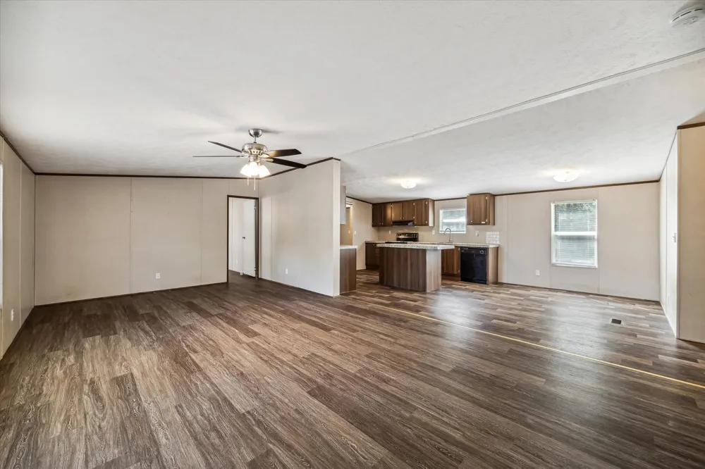 21144 Live Oak New Caney, TX 77357