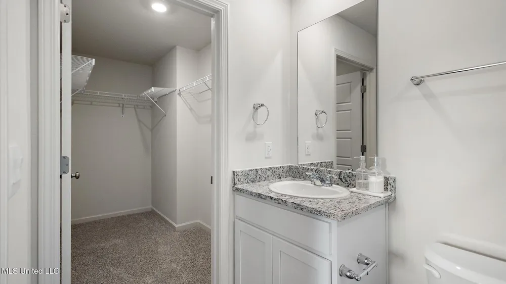 101 Parkwood Court Canton, MS 39046