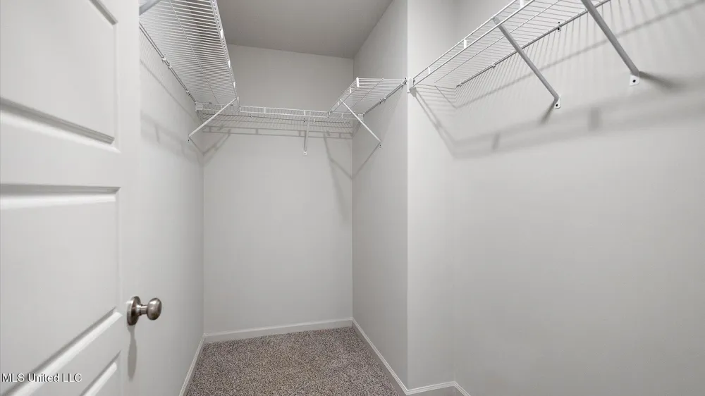 101 Parkwood Court Canton, MS 39046