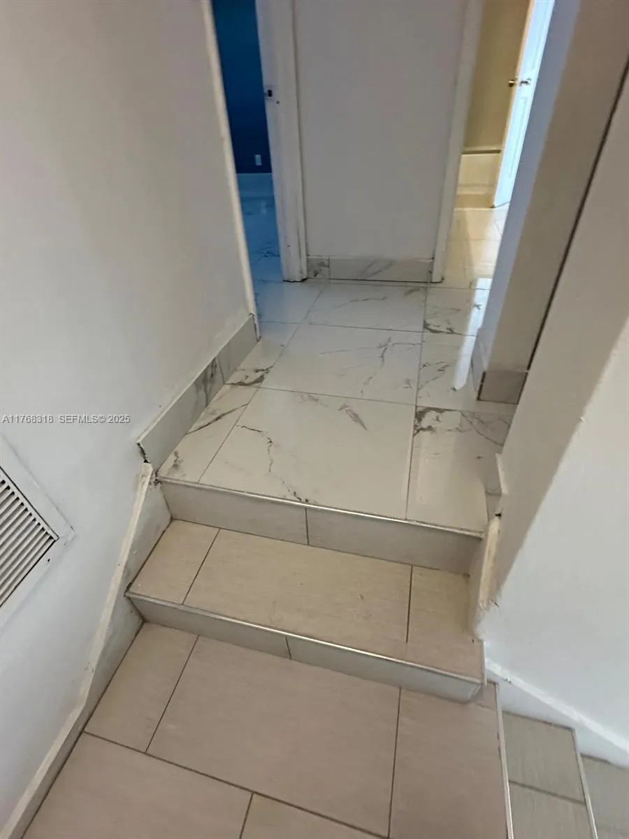 700 SW 80th Ter #0 North Lauderdale, FL 33068