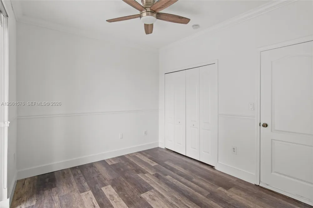 16001 SW 43rd Ter Miami, FL 33185