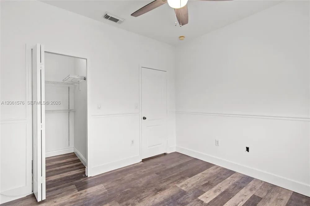 16001 SW 43rd Ter Miami, FL 33185