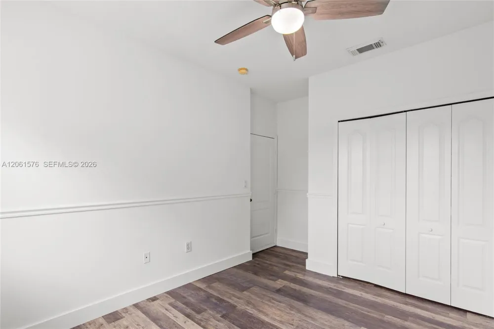 16001 SW 43rd Ter Miami, FL 33185