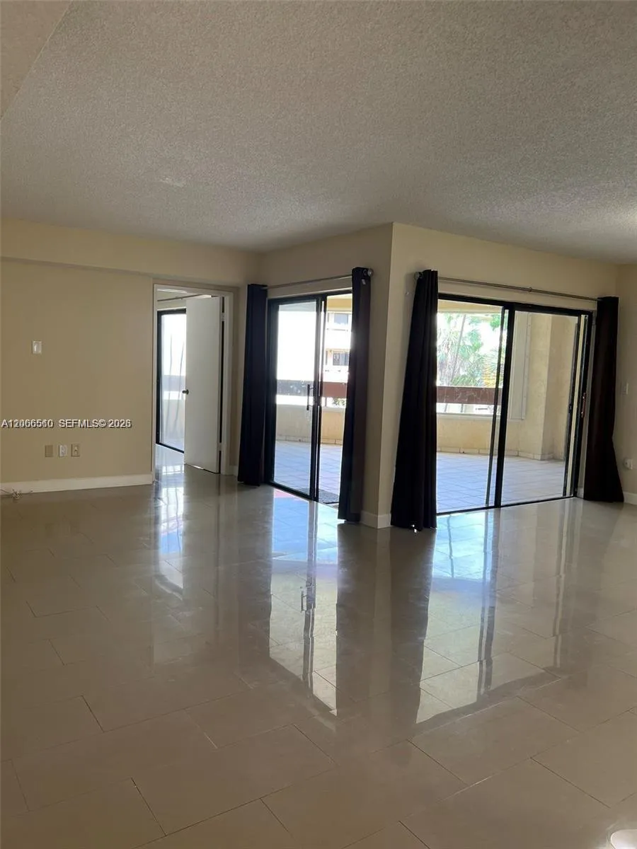 8830 SW 123rd Ct #I303 Miami, FL 33186