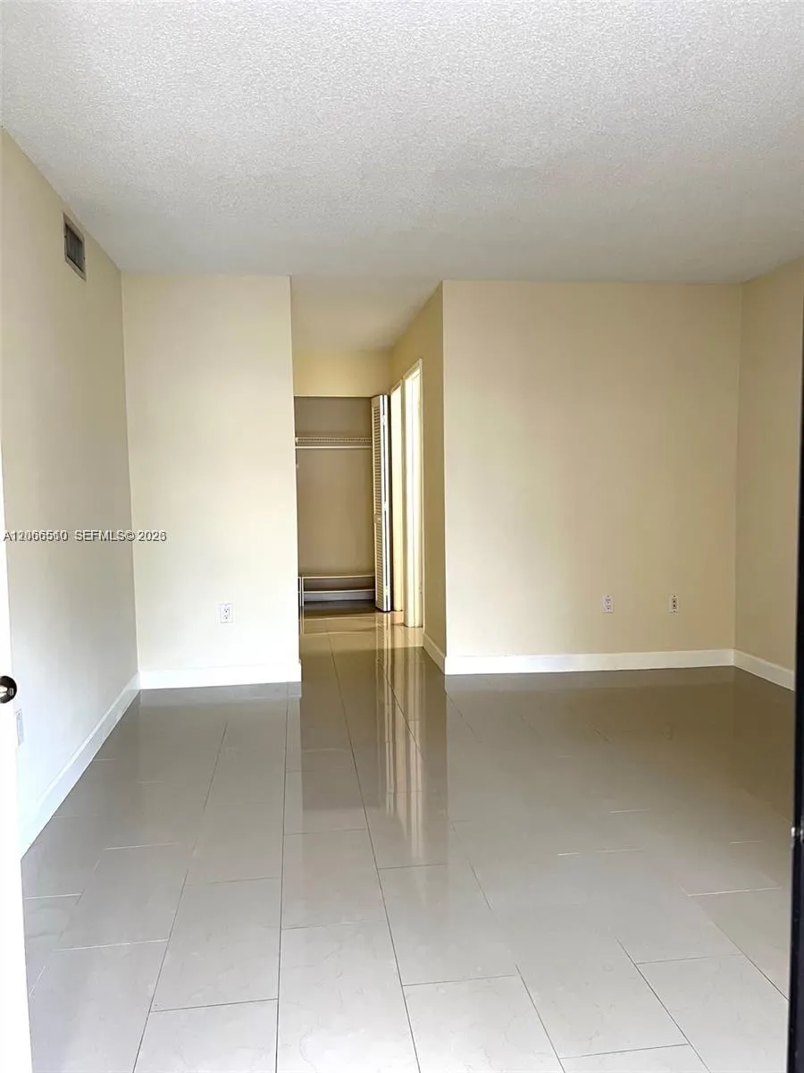 8830 SW 123rd Ct #I303 Miami, FL 33186