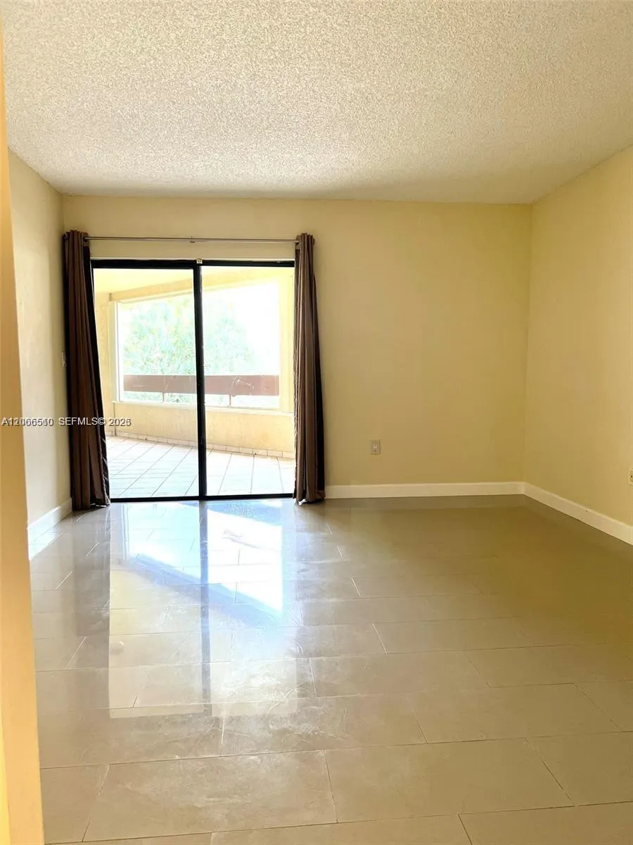 8830 SW 123rd Ct #I303 Miami, FL 33186