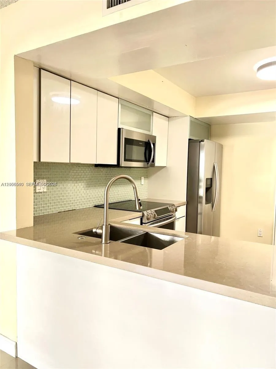 8830 SW 123rd Ct #I303 Miami, FL 33186