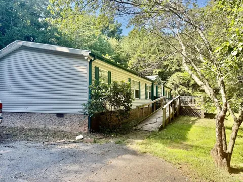 94 Green Acres Hollow