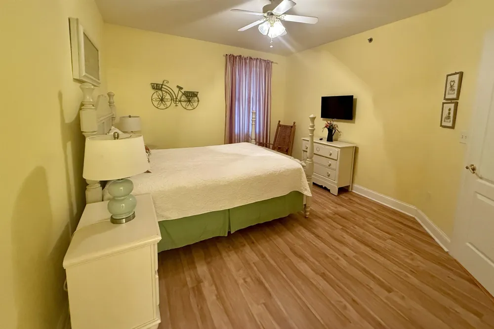 407 E Palm Road Wildwood Crest, NJ 08260