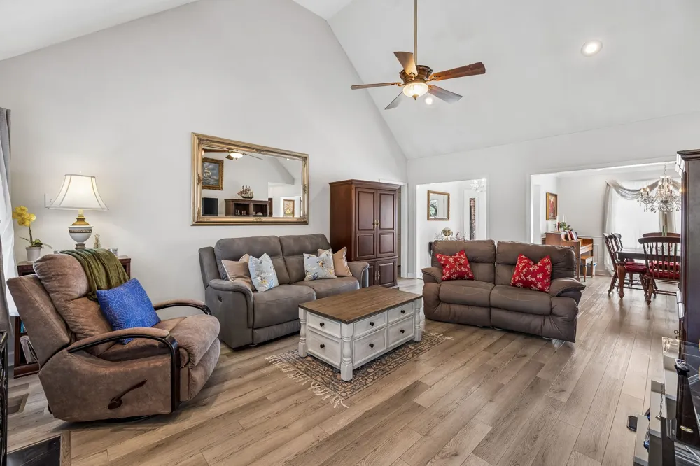 831 Joshua Dr Lewisburg, TN 37091