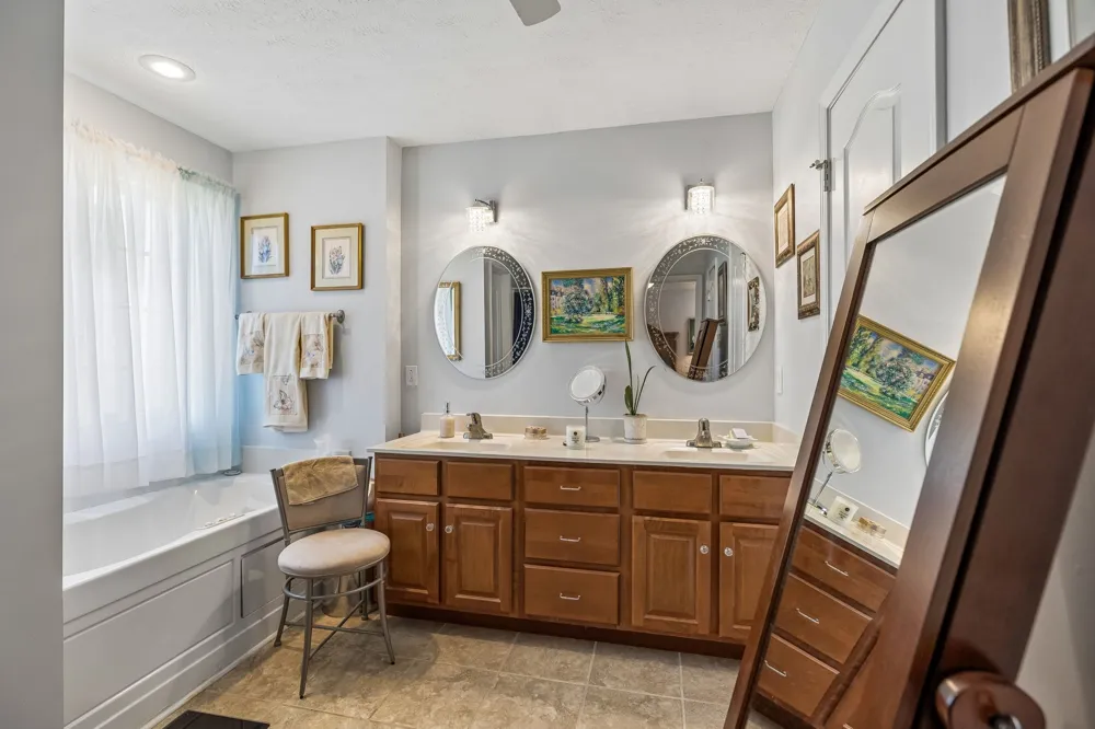831 Joshua Dr Lewisburg, TN 37091
