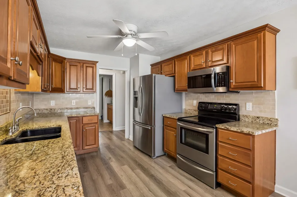 831 Joshua Dr Lewisburg, TN 37091