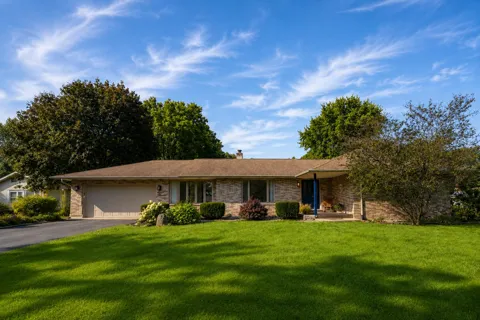 700 Waverly Road
