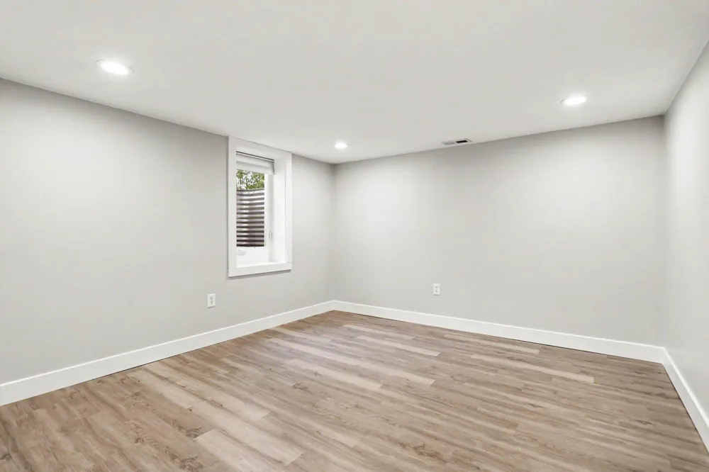 6571 W Johnson Road La Porte, IN 46350