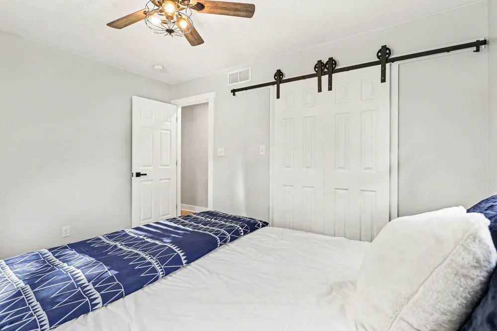 6571 W Johnson Road La Porte, IN 46350