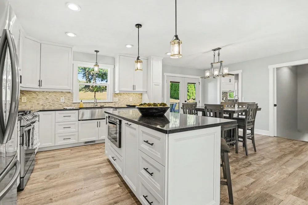 6571 W Johnson Road La Porte, IN 46350