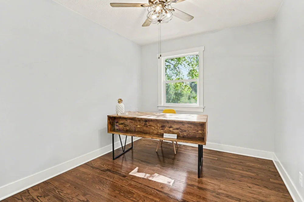 6571 W Johnson Road La Porte, IN 46350