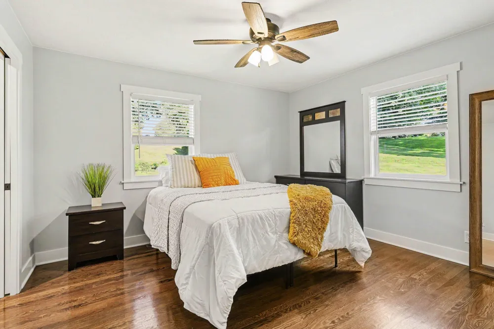 6571 W Johnson Road La Porte, IN 46350