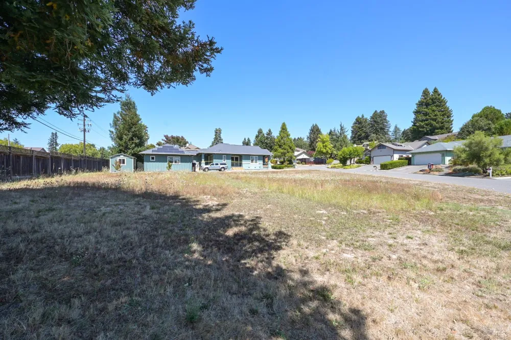 8021 Speer Ranch Road Forestville, CA 95436