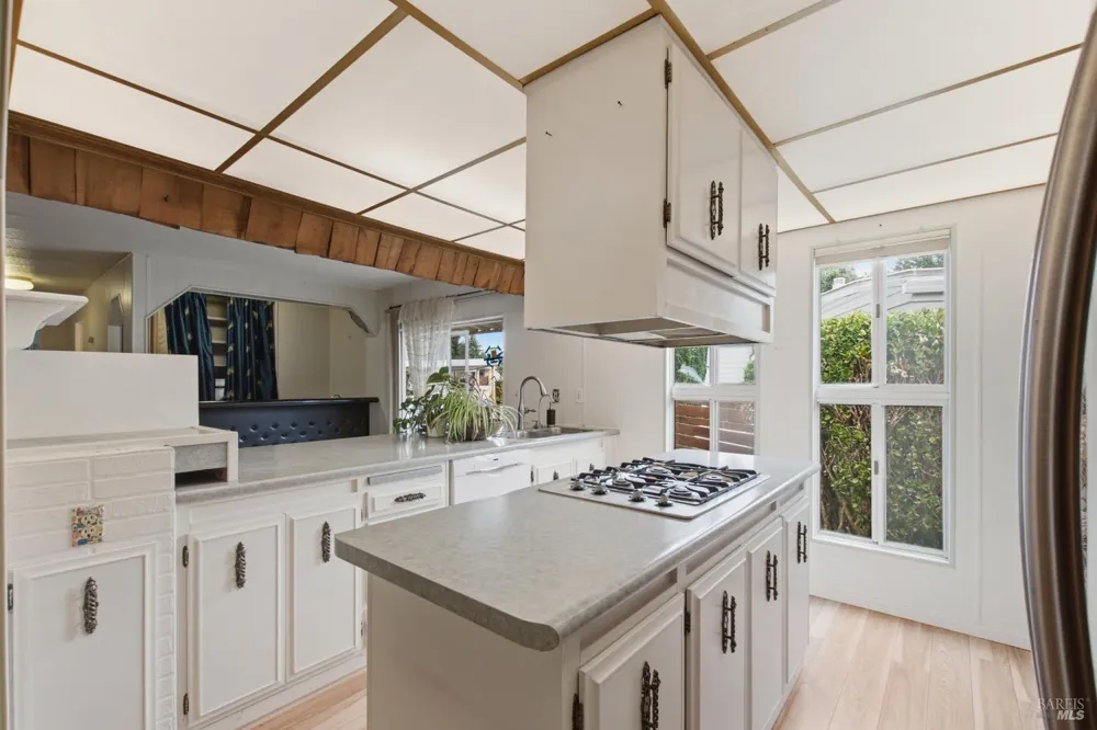 25 Benicia Way Sonoma, CA 95476