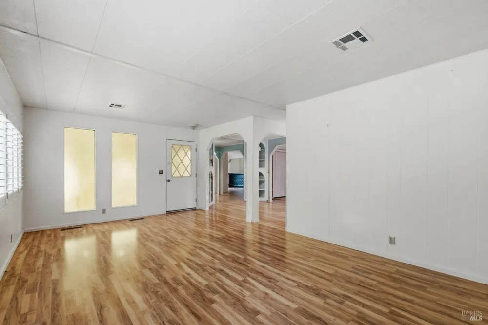 25 Benicia Way Sonoma, CA 95476
