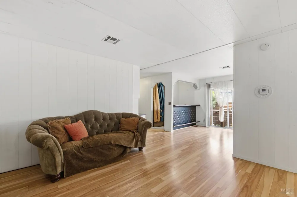 25 Benicia Way Sonoma, CA 95476