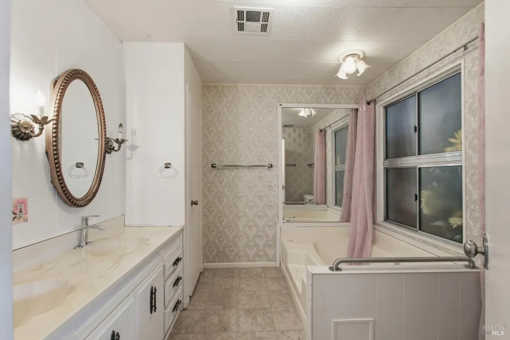 25 Benicia Way Sonoma, CA 95476