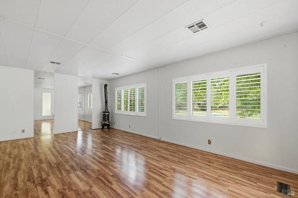 25 Benicia Way Sonoma, CA 95476