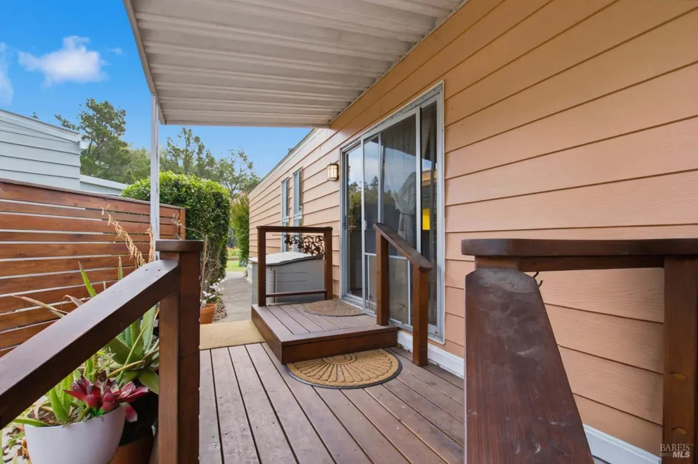25 Benicia Way Sonoma, CA 95476