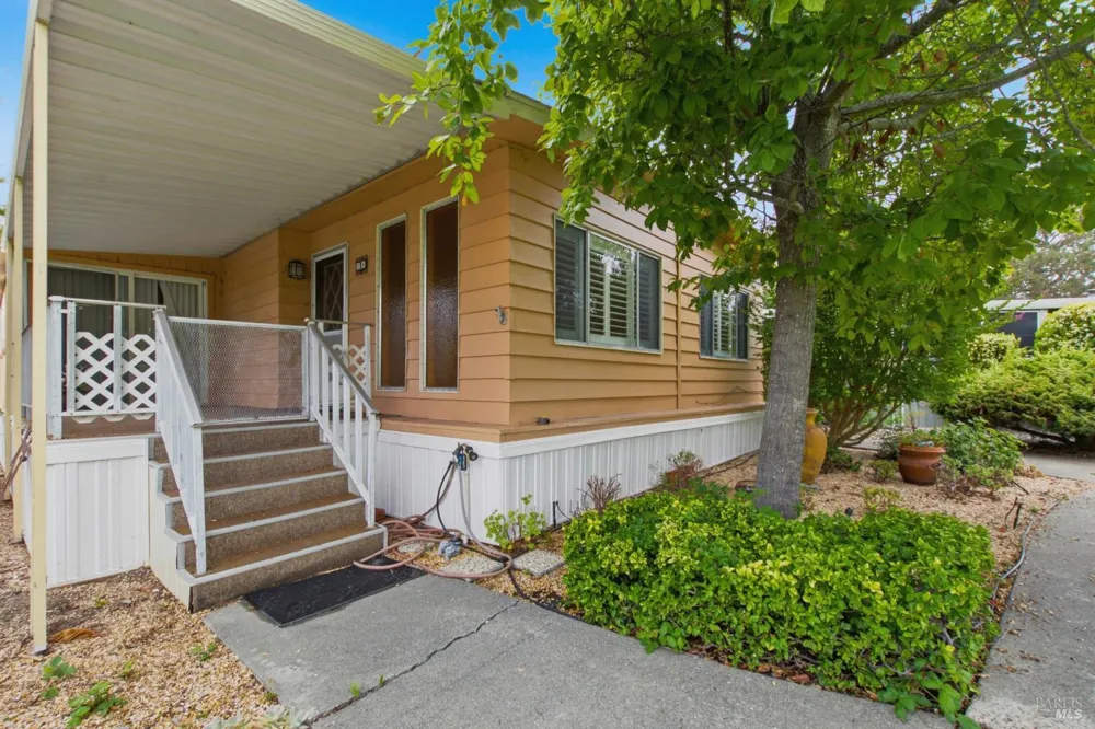 25 Benicia Way Sonoma, CA 95476