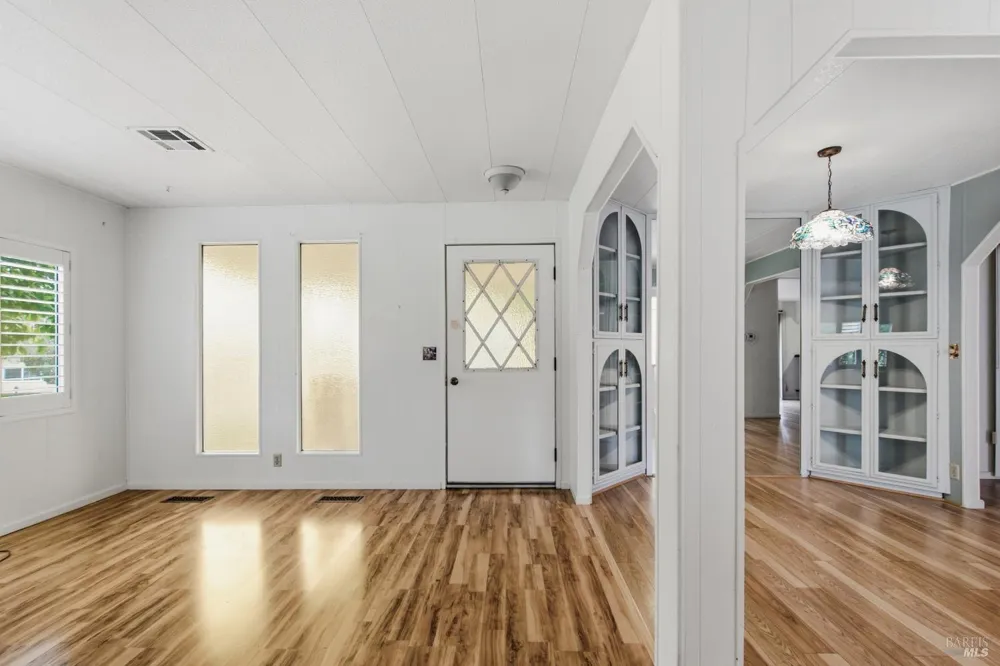 25 Benicia Way Sonoma, CA 95476