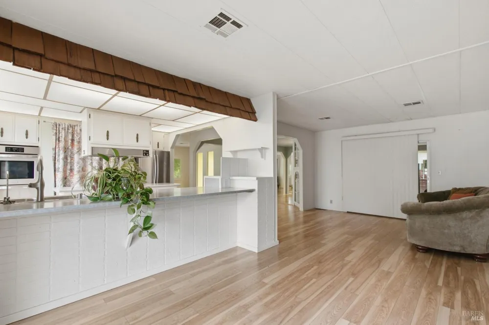 25 Benicia Way Sonoma, CA 95476