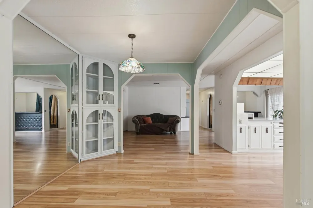 25 Benicia Way Sonoma, CA 95476