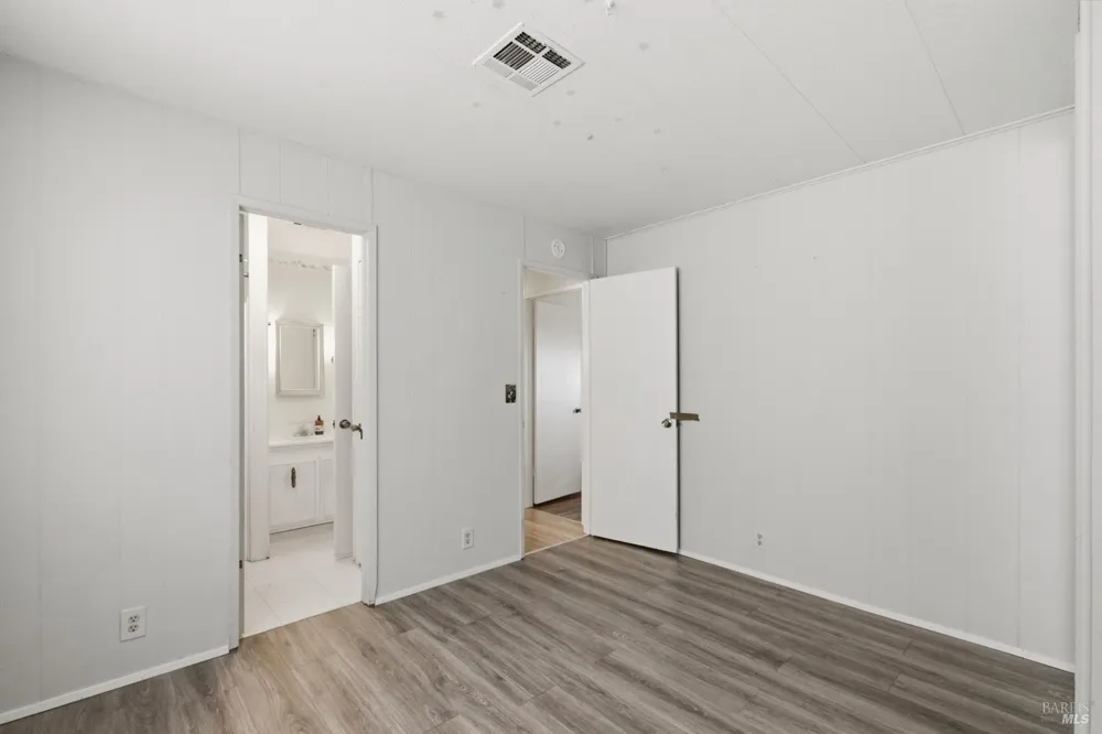25 Benicia Way Sonoma, CA 95476