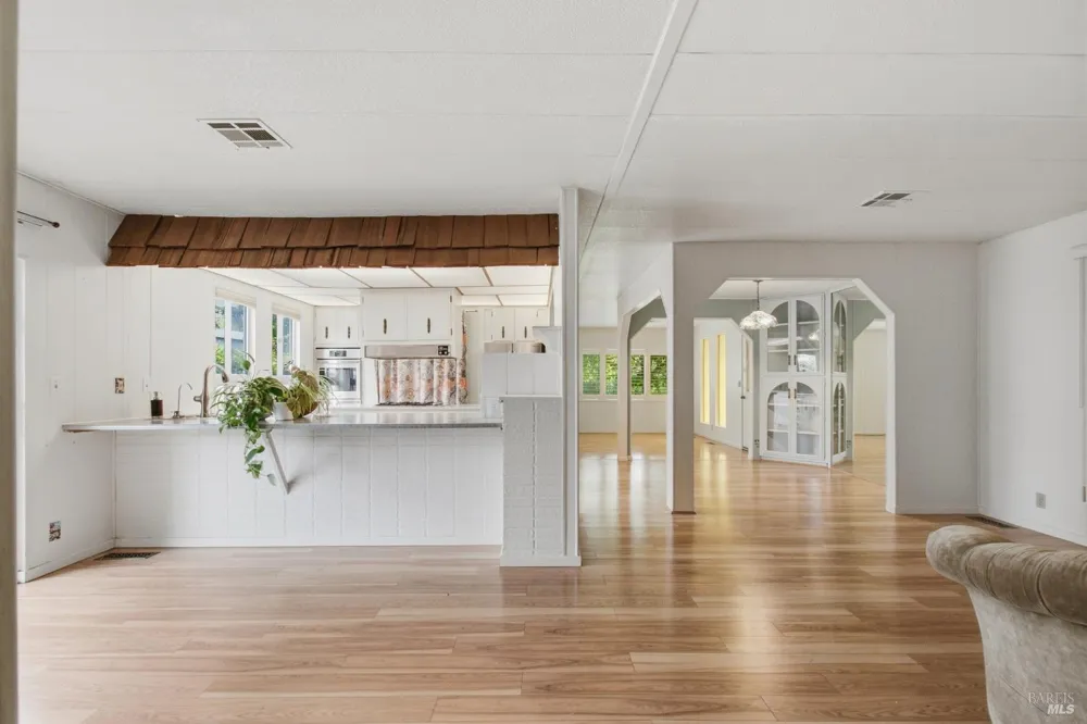 25 Benicia Way Sonoma, CA 95476