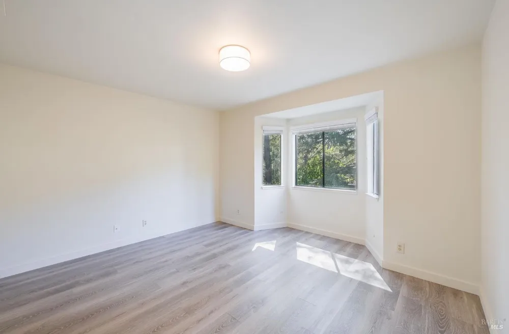 377 Silvio Lane Novato, CA 94947