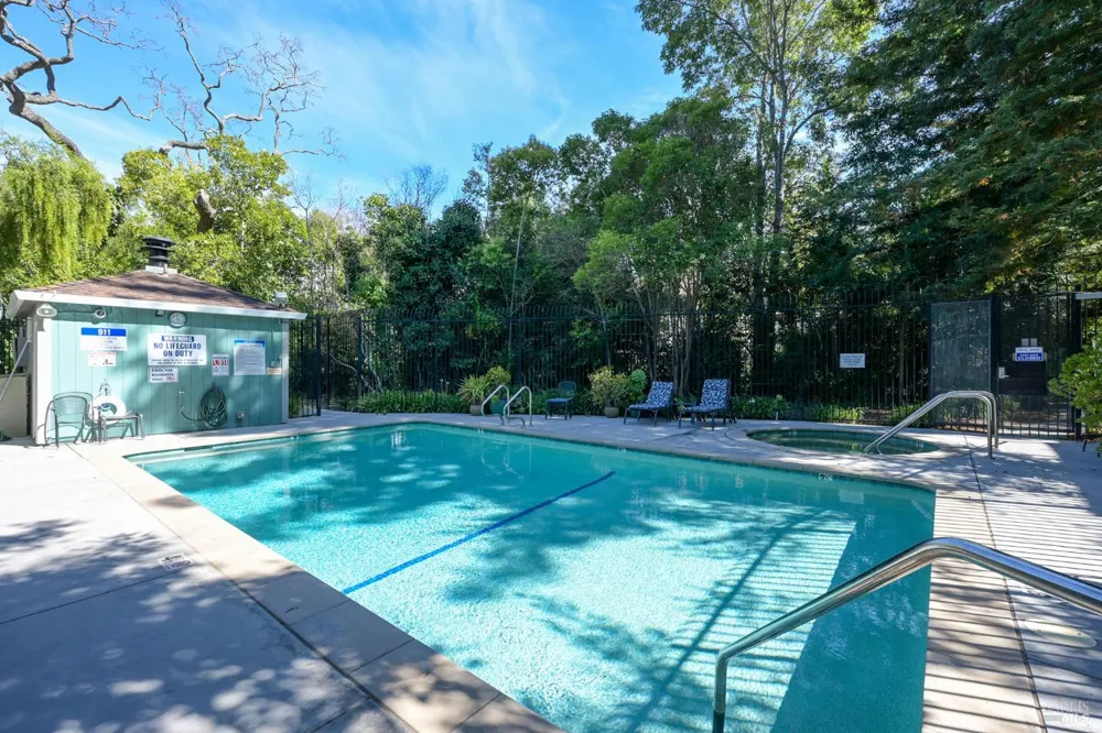 377 Silvio Lane Novato, CA 94947