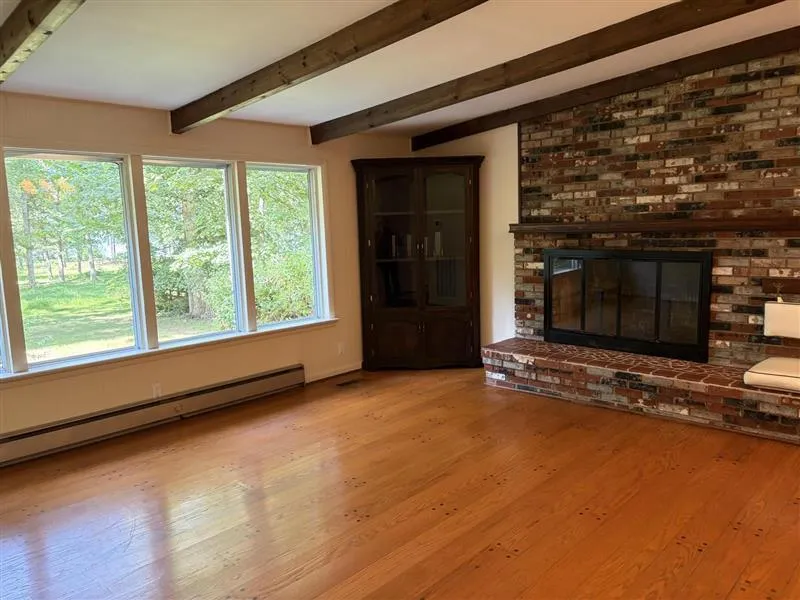 2211 Gold Point Hixson, TN 37343