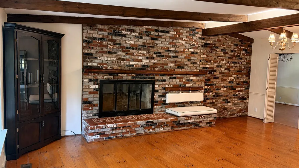 2211 Gold Point Hixson, TN 37343