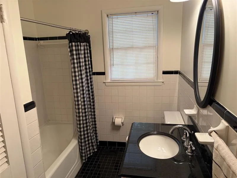 2211 Gold Point Hixson, TN 37343