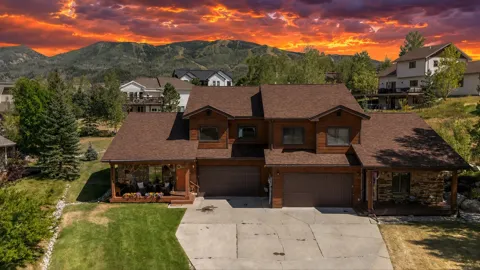 1146 Longview Circle #1