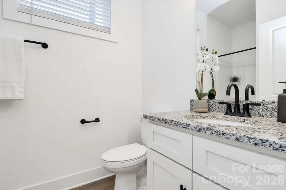3426 Brookshire Boulevard Charlotte, NC 28216