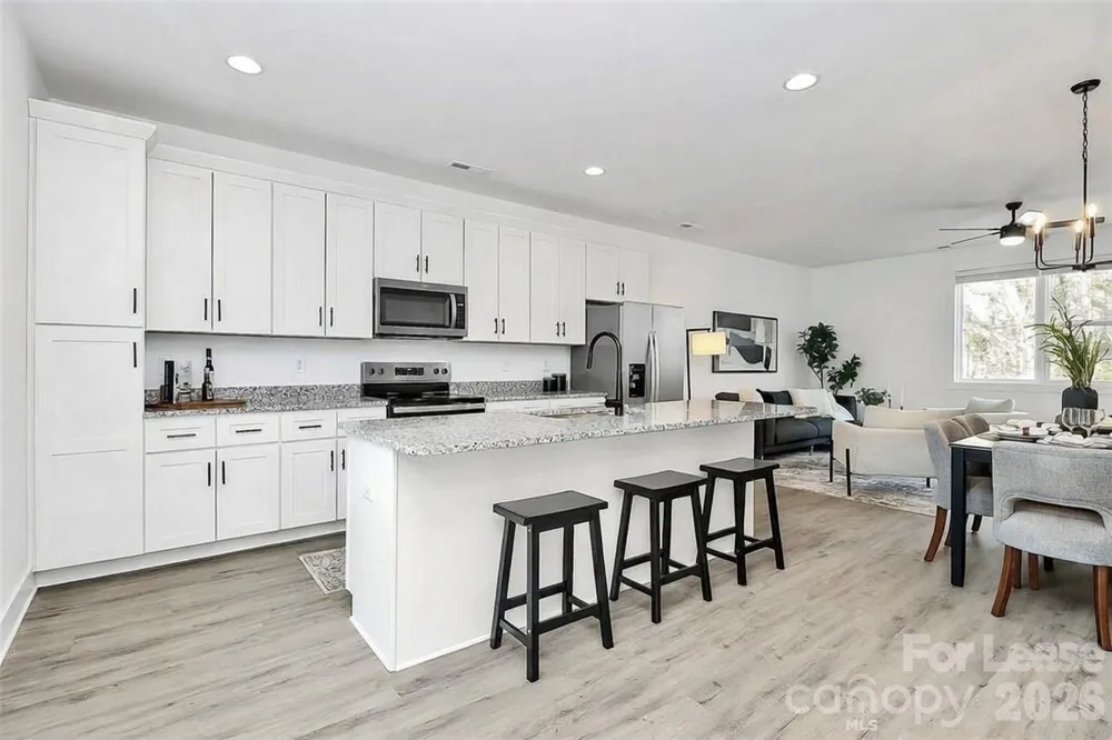 3426 Brookshire Boulevard Charlotte, NC 28216