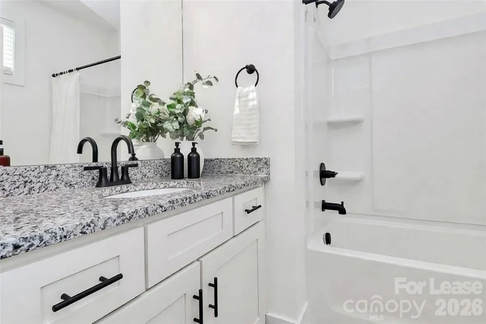 3426 Brookshire Boulevard Charlotte, NC 28216