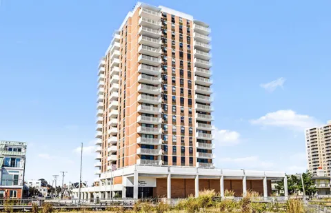 5200 Boardwalk