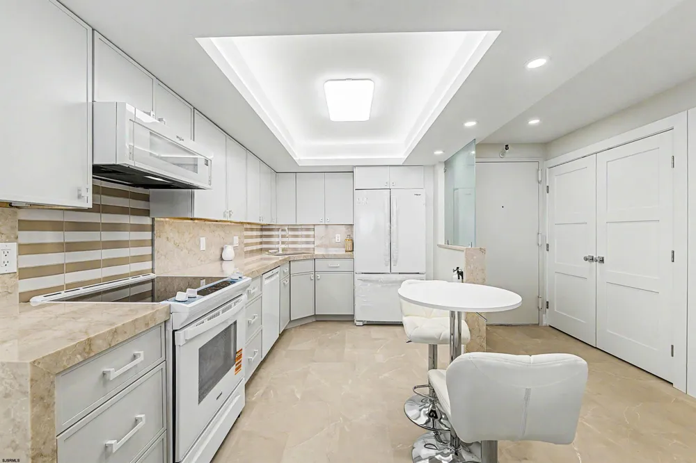 5200 Boardwalk Ventnor, NJ 08406