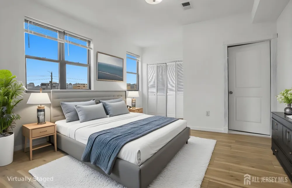 9017 Riverside Place North Bergen, NJ 0747