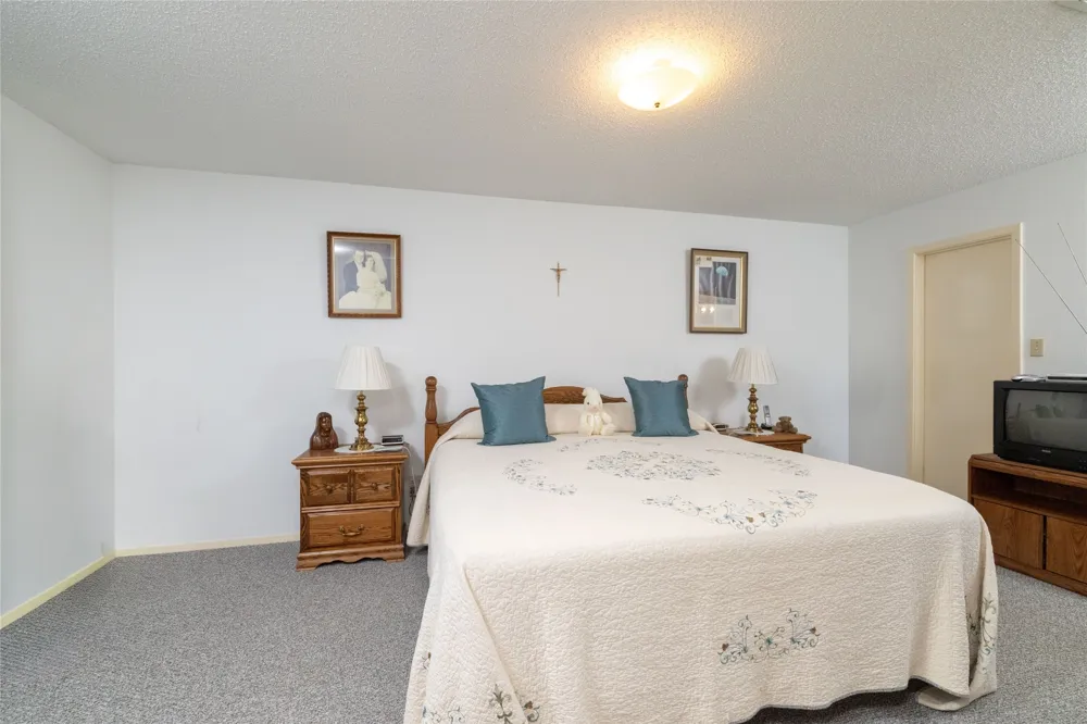 1309 Mercedes Street Benbrook, TX 76126