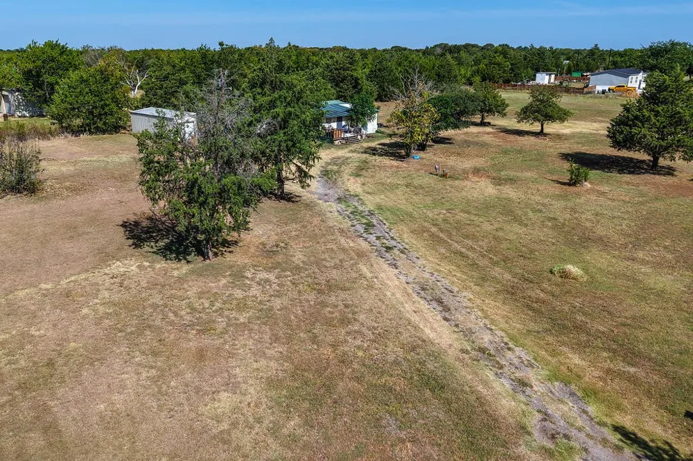 12706 County Road 4027 Kemp, TX 75143